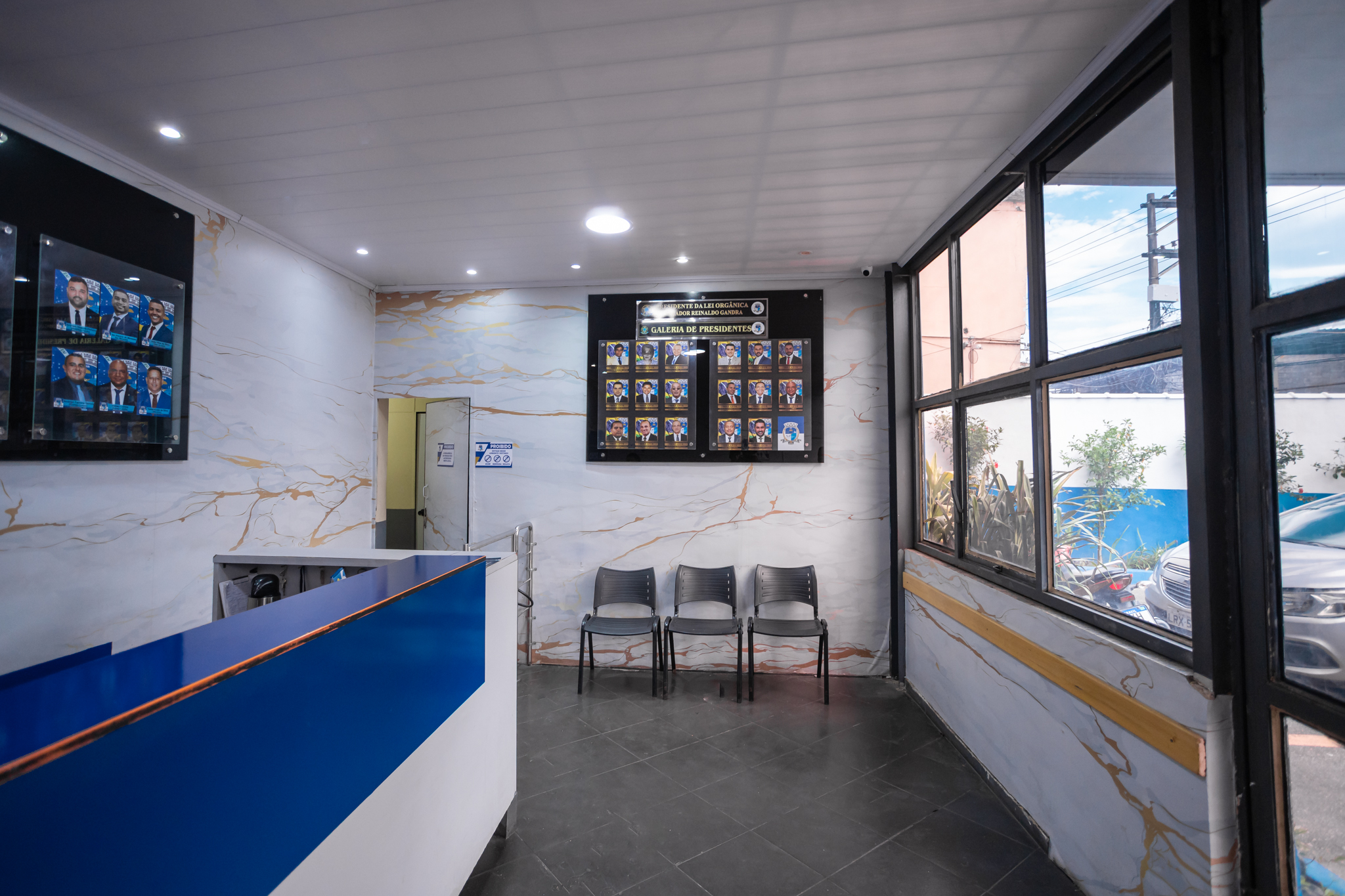 RECEPÇÃO - VISÃO LATERAL DIREITA 2